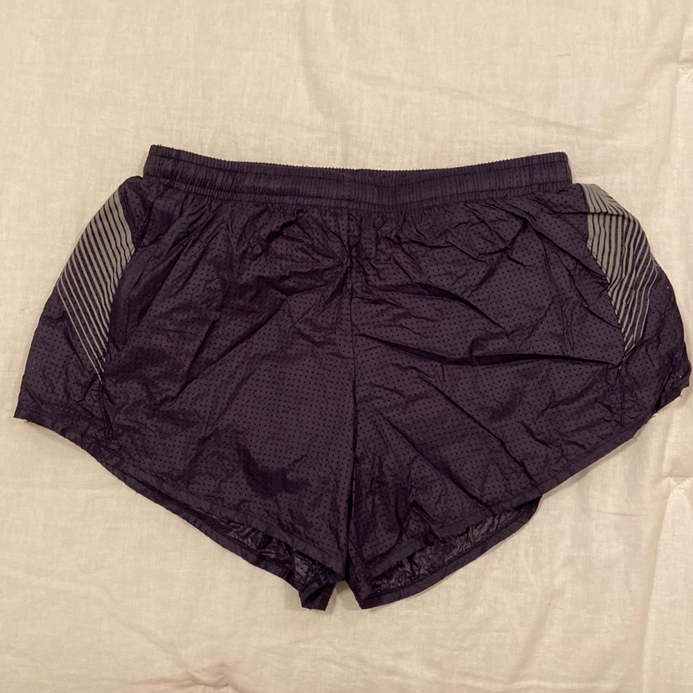Oiselle mesh distance shorts